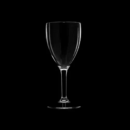 Plasma Metro Polycarbonate Clear Wine Glass 9oz 27cl - pack size 1