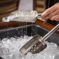 Tablecraft Stainless Steel Ice Scoop With Drainage Holes 20-24oz - pack size 1