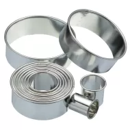 KitchenCraft Eleven Round Plain Pastry Cutters & Storage Tin - pack size 1